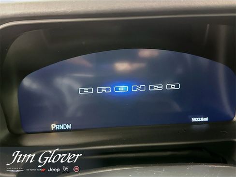 Used 2025 Ford Bronco Outer Banks image 22