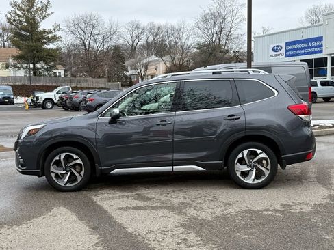 Used 2022 Subaru Forester Touring AWD/4WD image 8