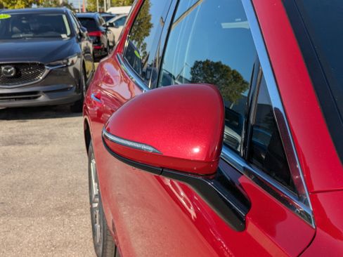 Used 2025 Genesis GV70 2.5T image 12