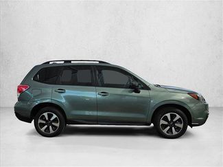 Used 2018 Subaru Forester 2.5i w/ Alloy Wheel Package AWD/4WD video 4