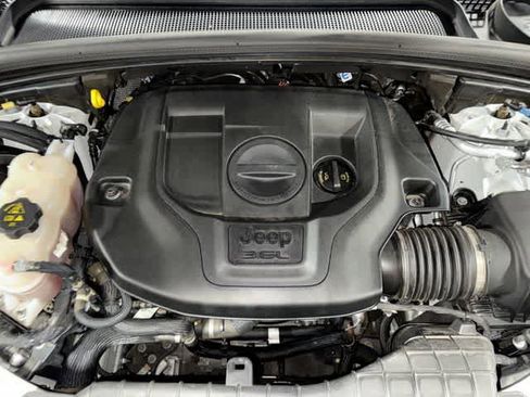 Used 2021 Jeep Grand Cherokee L Overland AWD/4WD image 12