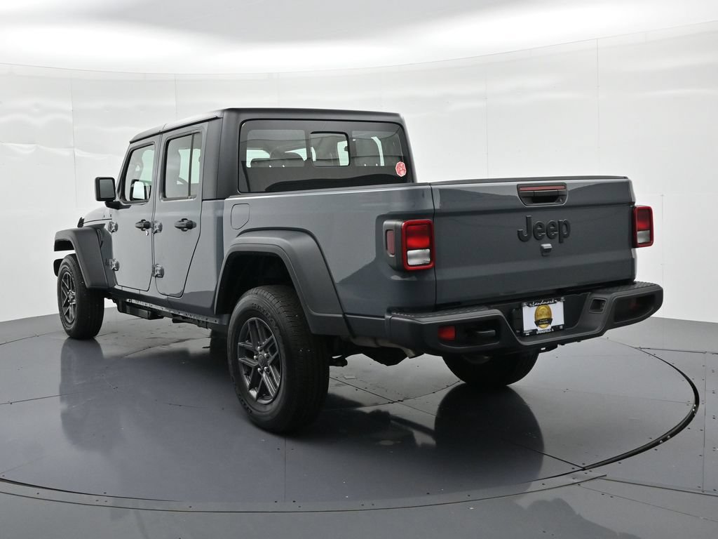 New 2026 Jeep Gladiator Sport AWD/4WD image 8