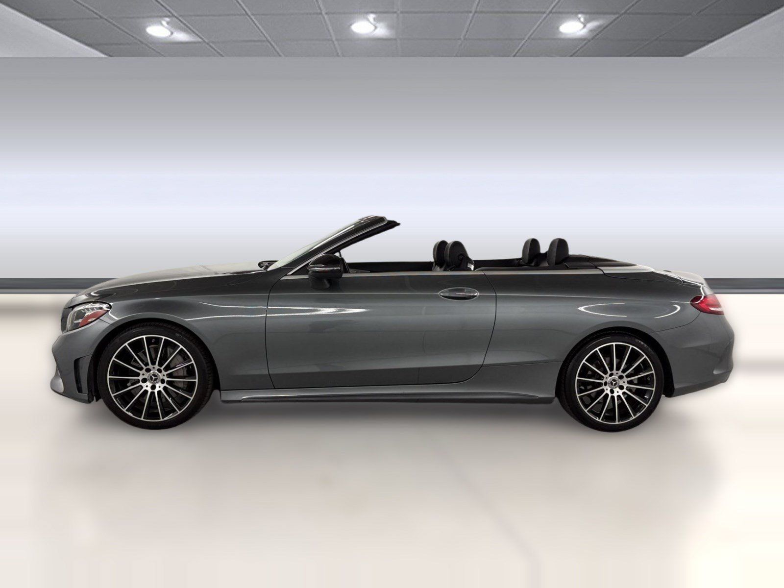 Used 2020 Mercedes-Benz C 300 Cabriolet image 2