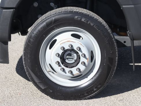 Used 2020 Ford F550 4x4 Regular Cab Super Duty image 44
