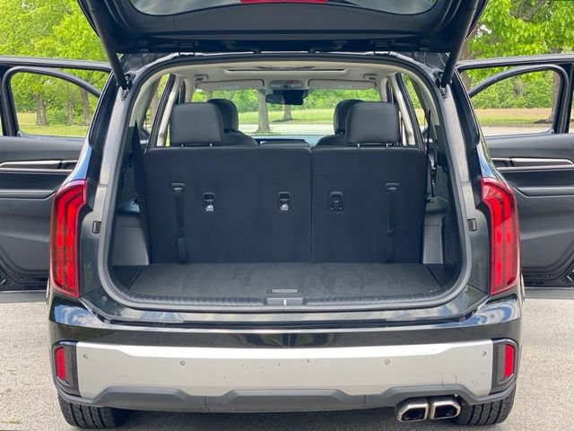 Used 2025 Kia Telluride S FWD image 39