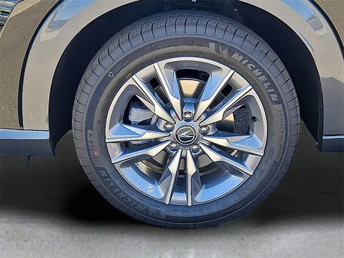 New 2025 Acura ADX Base image 10