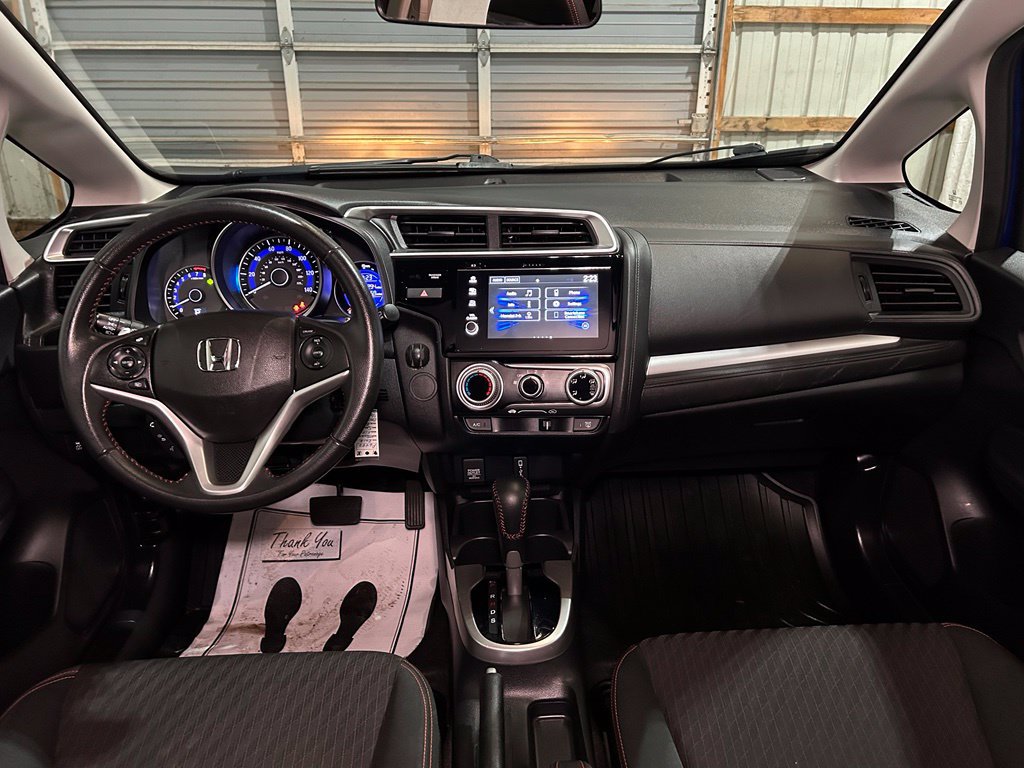 Used 2018 Honda Fit Sport image 32