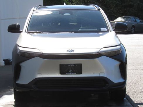 Certified 2024 Toyota bZ4X AWD w/ Weather Package image 3