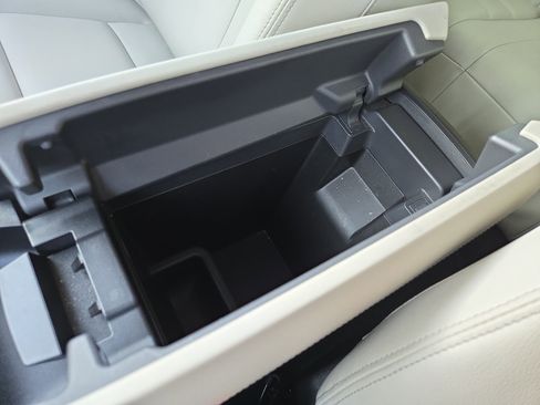 Certified 2023 Nissan Rogue SL image 24