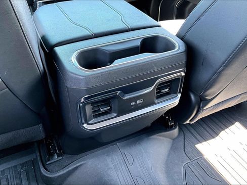 Used 2024 GMC Sierra 1500 Elevation w/ Elevation Premium Package AWD/4WD image 24
