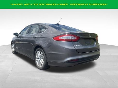 Used 2014 Ford Fusion SE FWD image 7