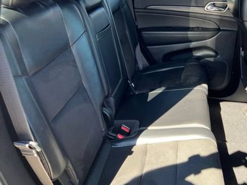 Certified 2021 Jeep Grand Cherokee Laredo X AWD/4WD image 14