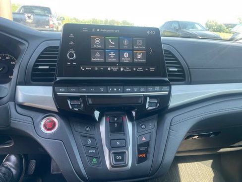 Used 2025 Honda Odyssey EX-L image 12