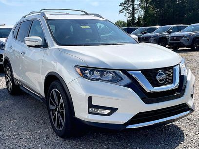 Used 2019 Nissan Rogue SL w/ Premium Package