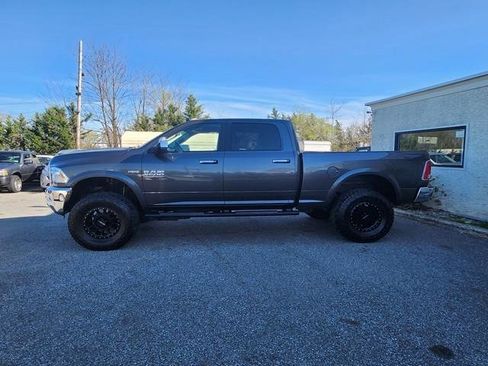 Used 2017 RAM 2500 Laramie w/ Snow Chief Group image 4