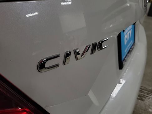 Used 2020 Honda Civic LX image 8