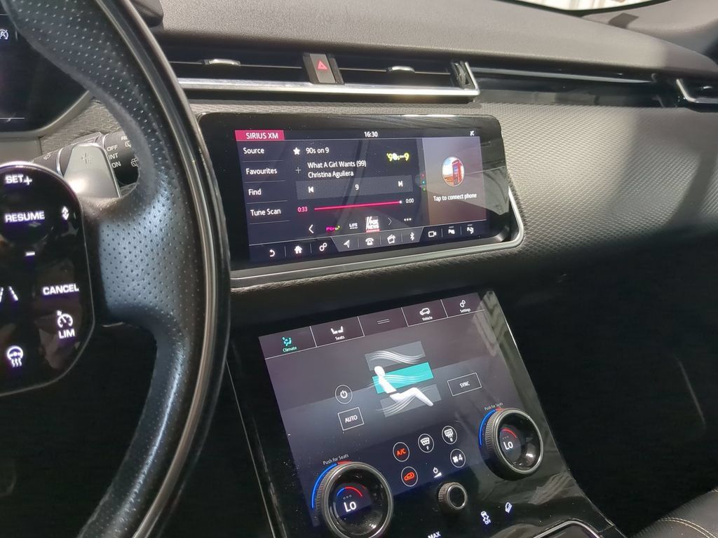 Used 2019 Land Rover Range Rover Velar R-Dynamic SE AWD/4WD image 33