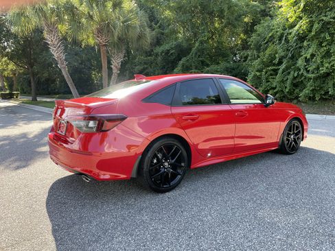 Used 2025 Honda Civic Sport image 9