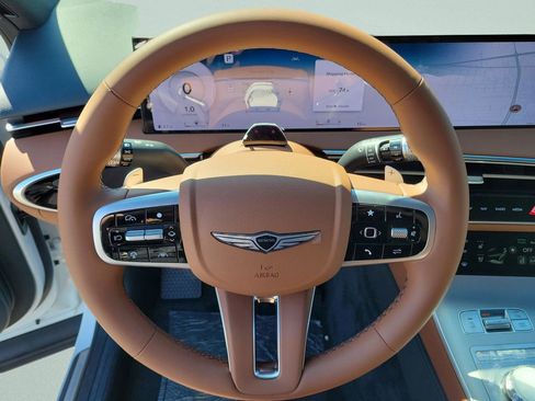 New 2026 Genesis GV70 2.5T Advanced w/ G1 Accessory Package AWD/4WD image 24