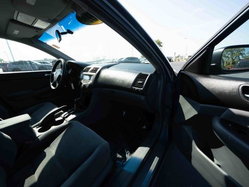 Used 2007 Honda Accord SE image 25