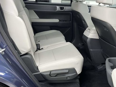 Certified 2025 Hyundai Santa Fe SEL AWD/4WD image 24
