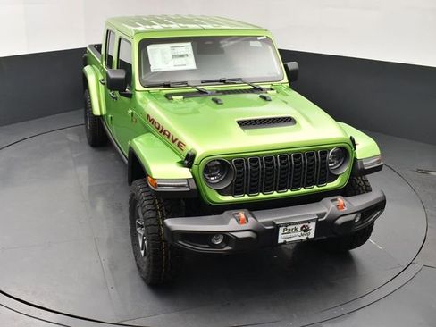 New 2026 Jeep Gladiator Mojave w/ Safety Group AWD/4WD image 13
