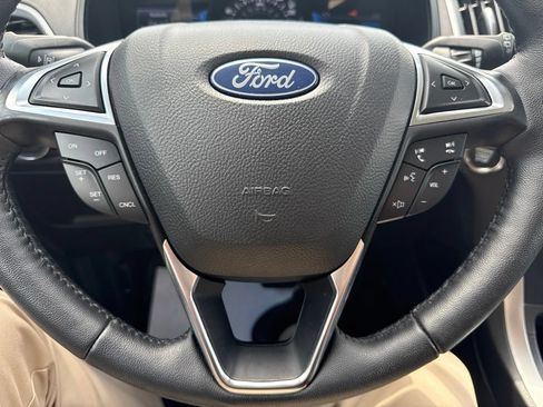 Used 2024 Ford Edge SEL w/ Convenience Package AWD/4WD image 13