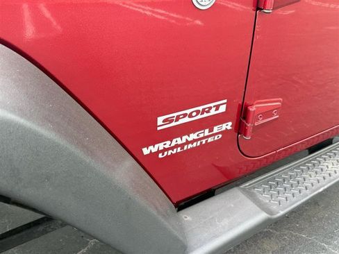 Used 2012 Jeep Wrangler Unlimited Sport AWD/4WD image 8