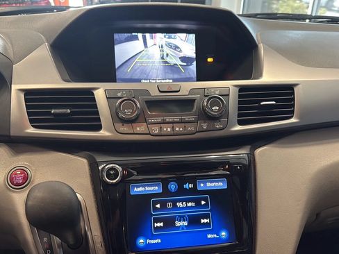 Used 2016 Honda Odyssey EX-L image 26