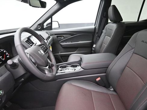 New 2026 Honda Ridgeline Black Edition image 17