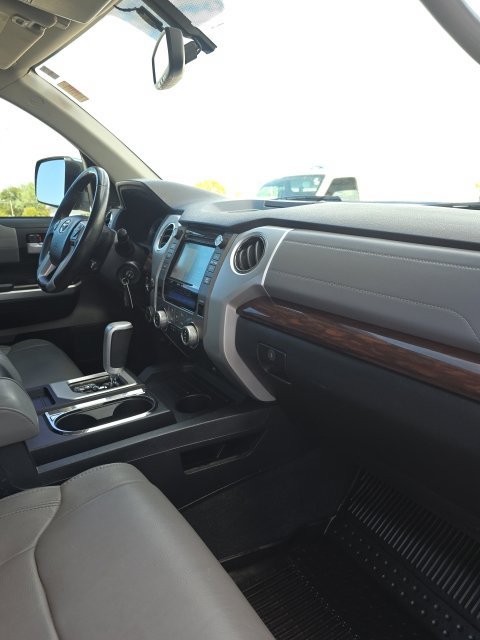 Used 2017 Toyota Tundra Limited AWD/4WD image 31