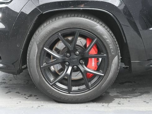 Used 2020 Jeep Grand Cherokee SRT w/ Trailer Tow Group IV AWD/4WD image 33