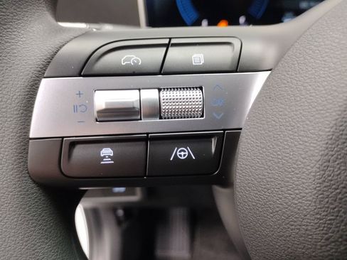 Used 2025 Hyundai Sonata SE FWD image 22