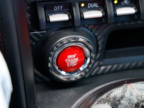 Used 2018 Subaru BRZ tS image 32