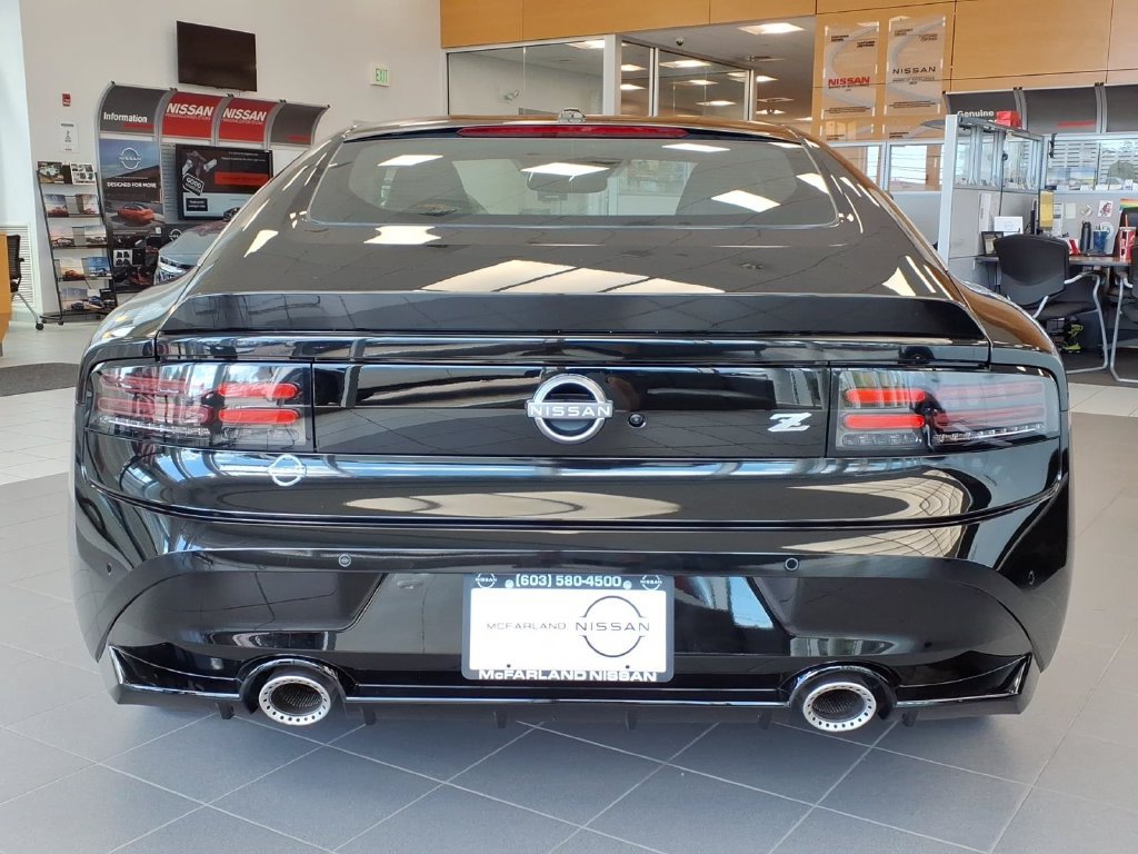 New 2026 Nissan Z Performance w/ Floor Mat Package RWD image 4