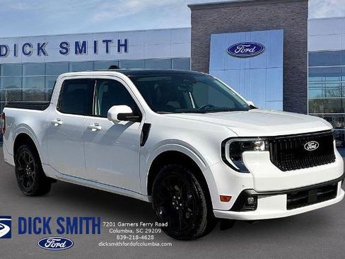 Certified 2025 Ford Maverick Lobo AWD/4WD image 3