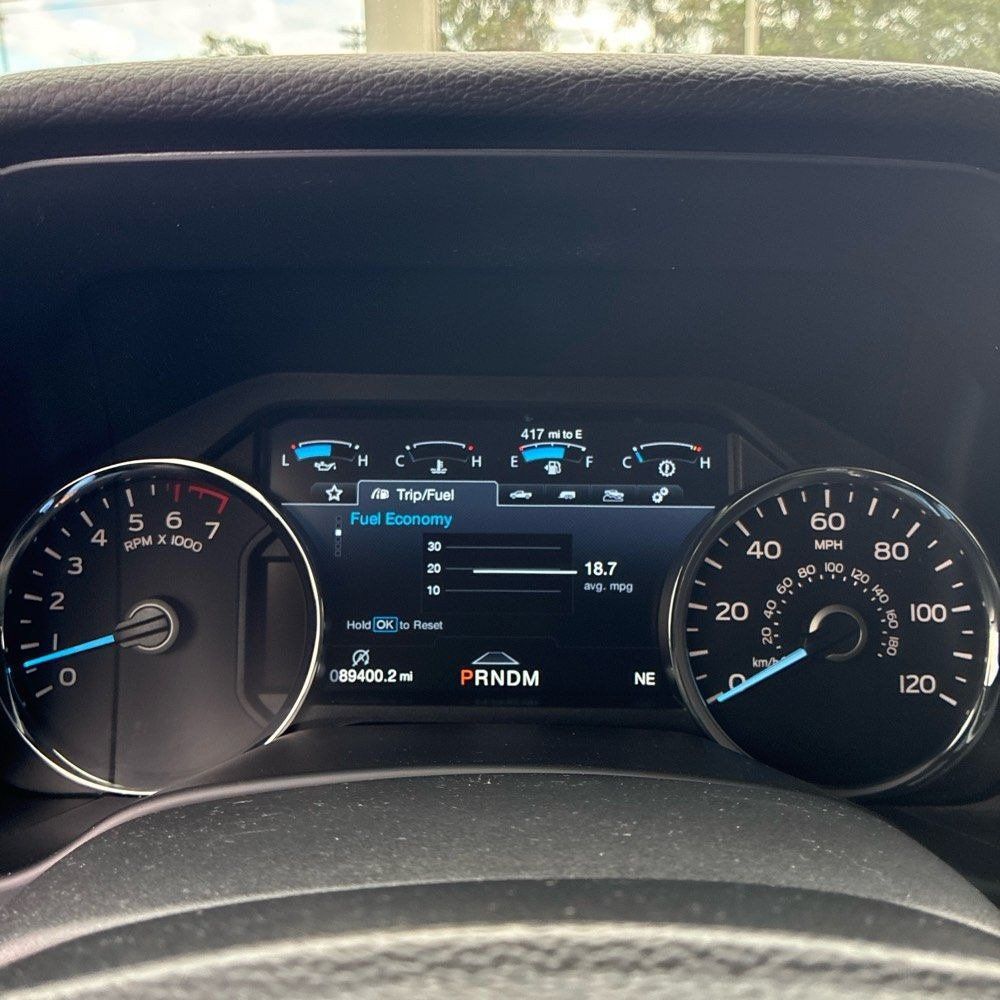 Used 2019 Ford F150 Platinum w/ Equipment Group 701A Luxury AWD/4WD image 8
