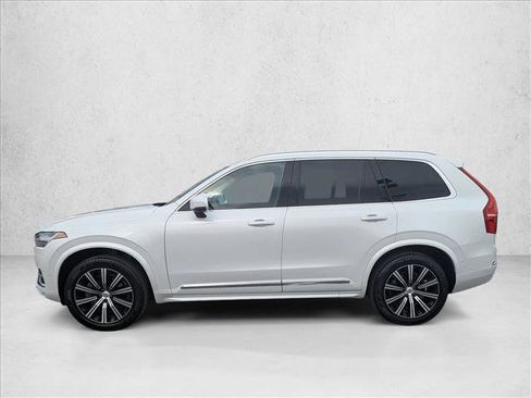 Used 2023 Volvo XC90 B6 Plus w/ Protection Package image 5