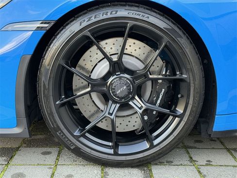 Used 2023 Porsche 911 GT3 image 10