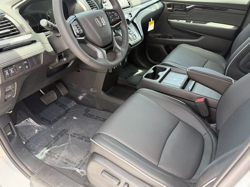 New 2026 Honda Odyssey Elite image 19