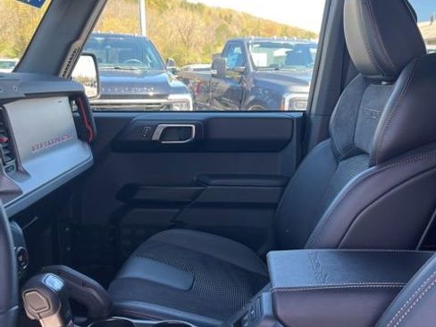 Used 2024 Ford Bronco Raptor w/ Interior Carbon Fiber Pack 6 AWD/4WD image 32