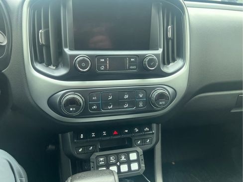 Used 2021 Chevrolet Colorado ZR2 w/ ZR2 Dusk Special Edition image 9