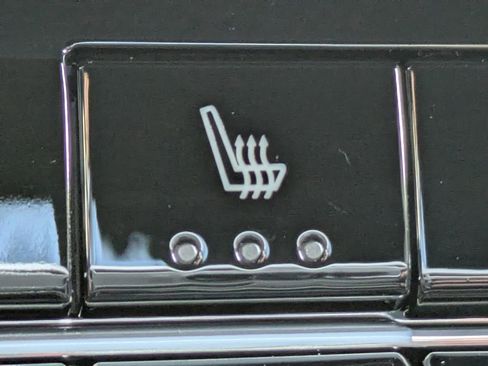 New 2026 Chevrolet Equinox LT w/ Convenience Package II image 25