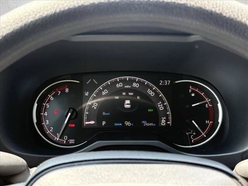 Certified 2025 Toyota RAV4 XLE AWD/4WD image 13