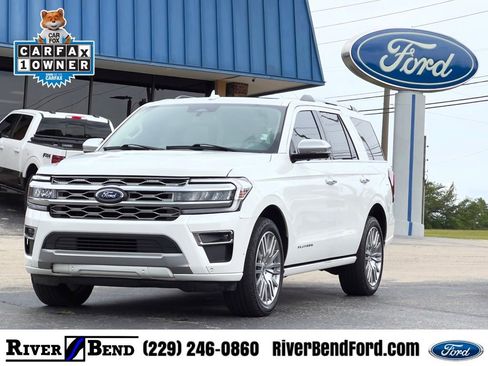 Used 2024 Ford Expedition Platinum AWD/4WD image 1