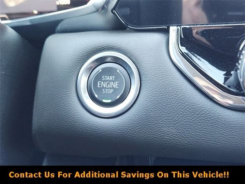 New 2026 GMC Canyon Elevation w/ Convenience Package image 16