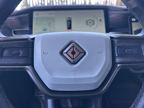 Used 2023 Rivian R1S Adventure AWD/4WD image 30