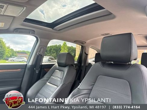 Used 2022 Honda CR-V Touring image 10