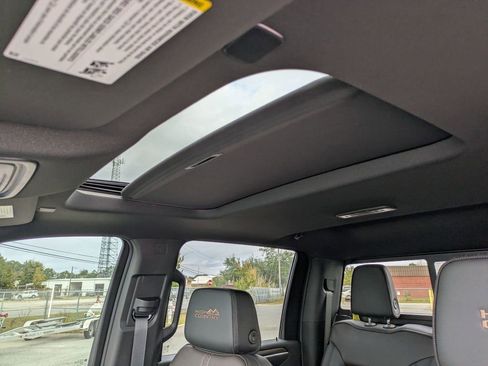 New 2026 Chevrolet Silverado 2500 High Country w/ High Country Premium Package image 17