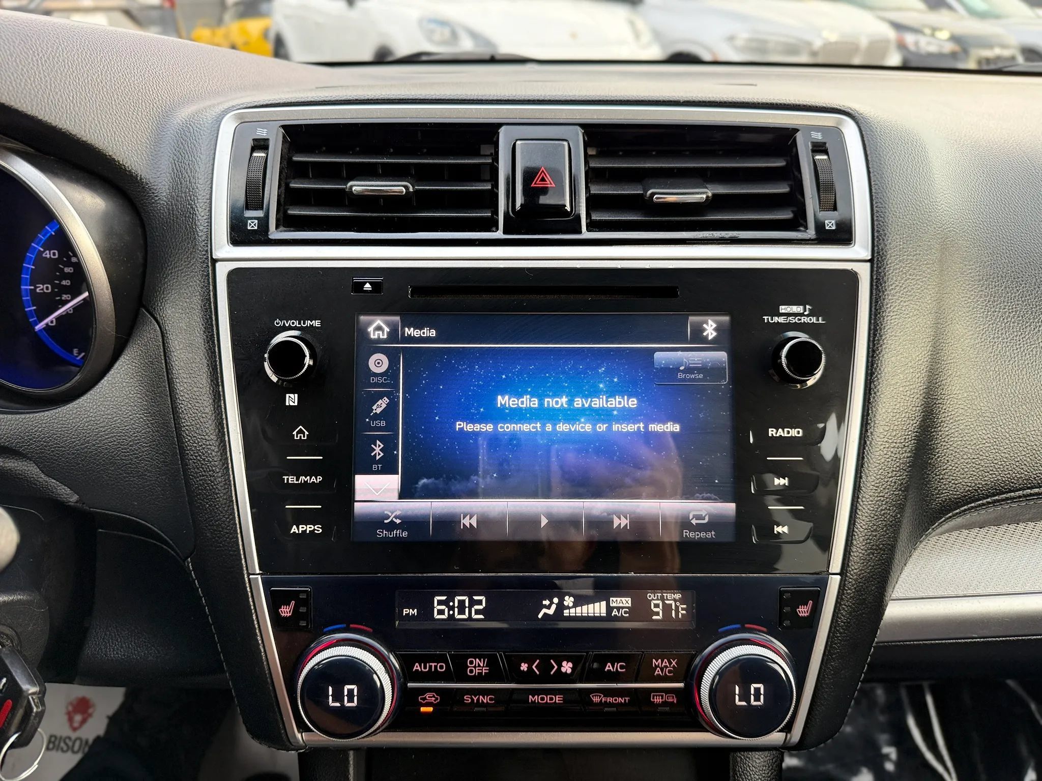 Used 2018 Subaru Outback 2.5i Premium AWD/4WD image 36